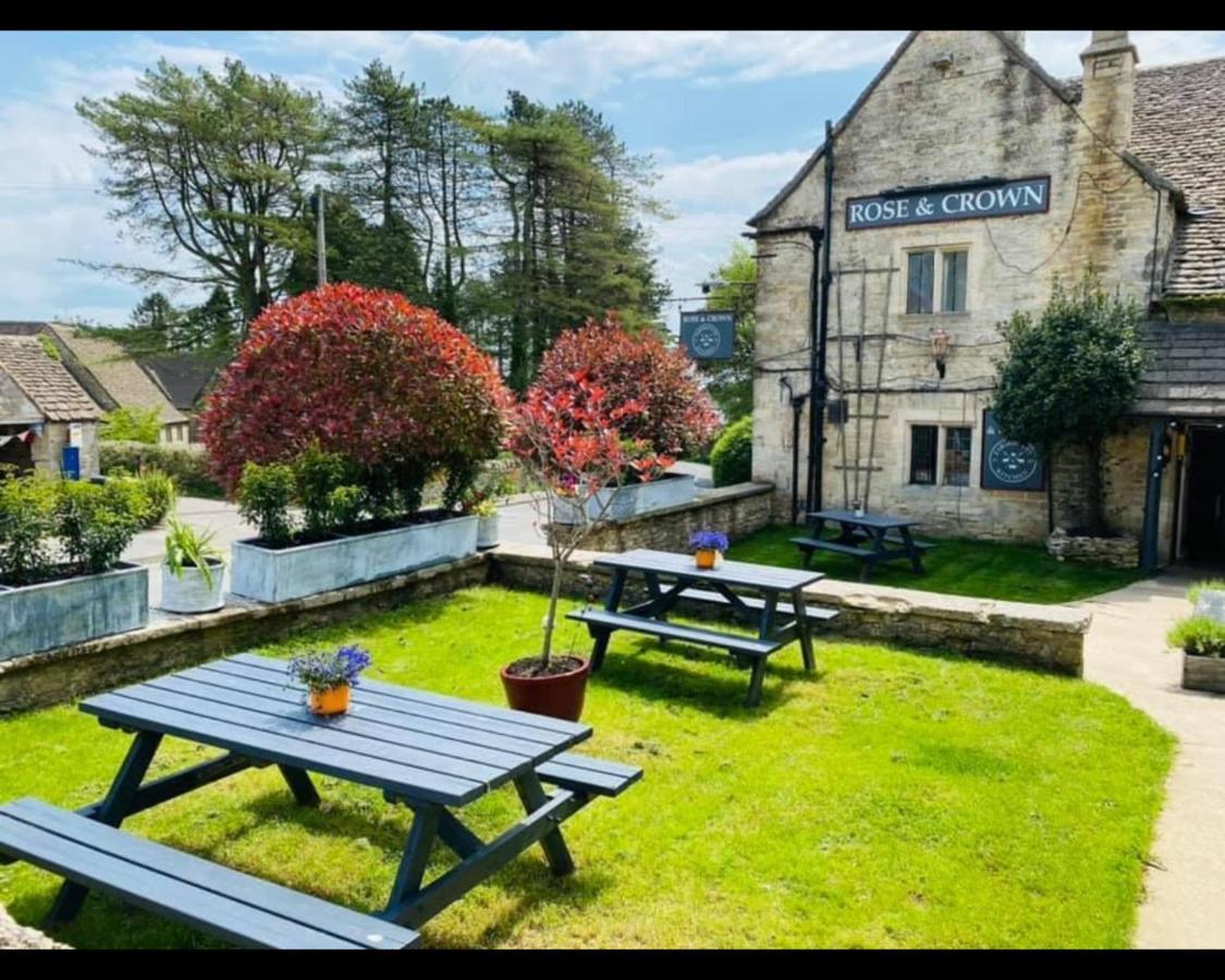The Rose & Crown Farmhouse Kitchen Nympsfield Екстер'єр фото