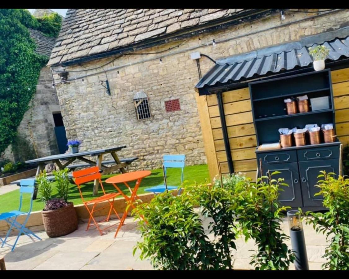 The Rose & Crown Farmhouse Kitchen Nympsfield Екстер'єр фото