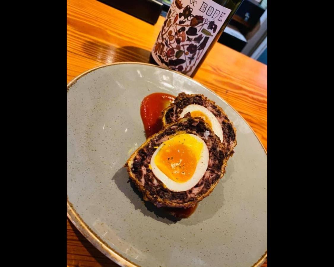 The Rose & Crown Farmhouse Kitchen Nympsfield Екстер'єр фото