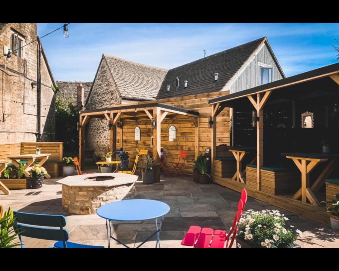 The Rose & Crown Farmhouse Kitchen Nympsfield Екстер'єр фото