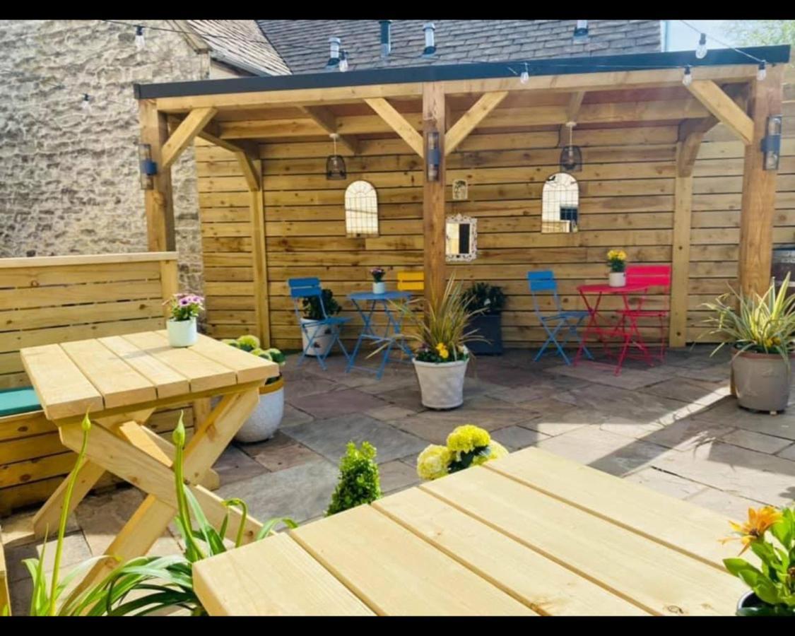 The Rose & Crown Farmhouse Kitchen Nympsfield Екстер'єр фото