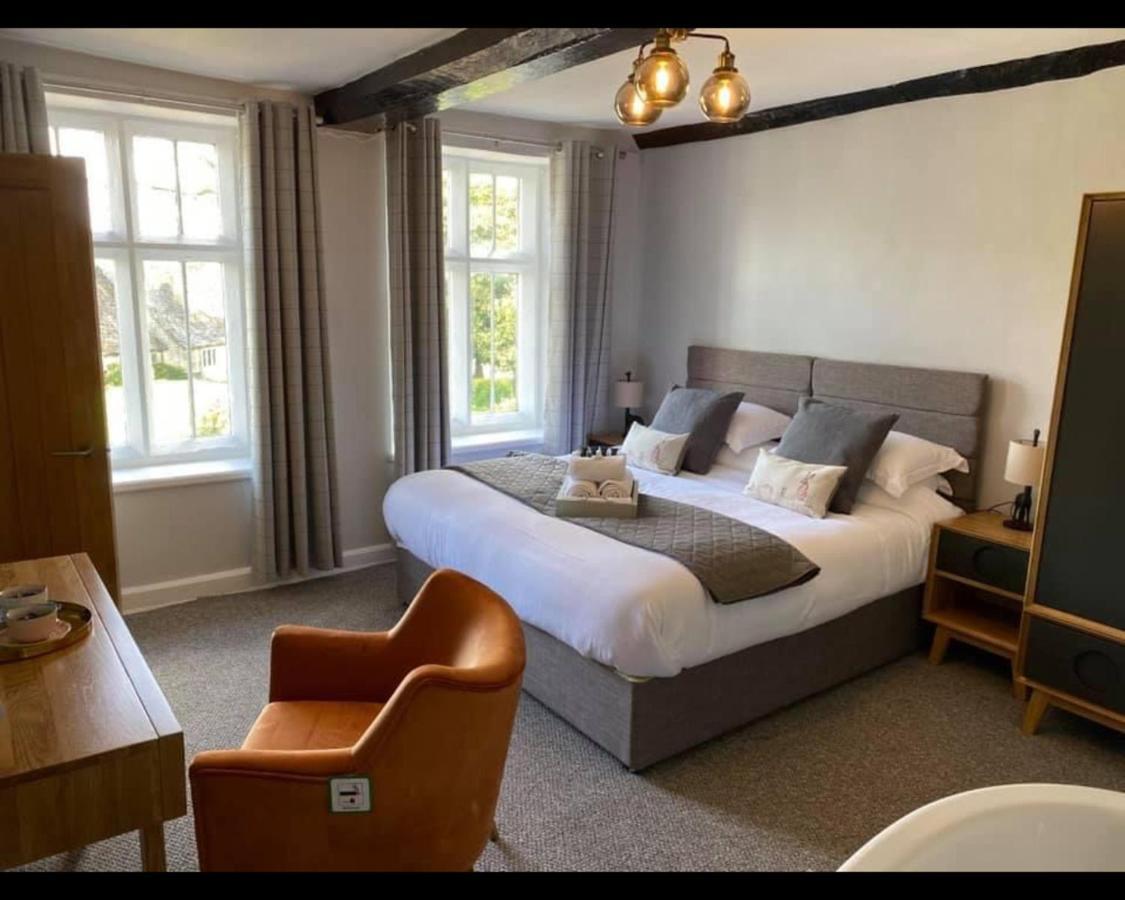 The Rose & Crown Farmhouse Kitchen Nympsfield Номер фото